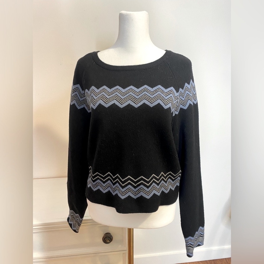 KERISMA Cropped Chevron Sweater Sz L